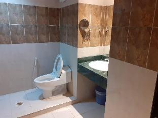 Popular attractions Area Nearby Property